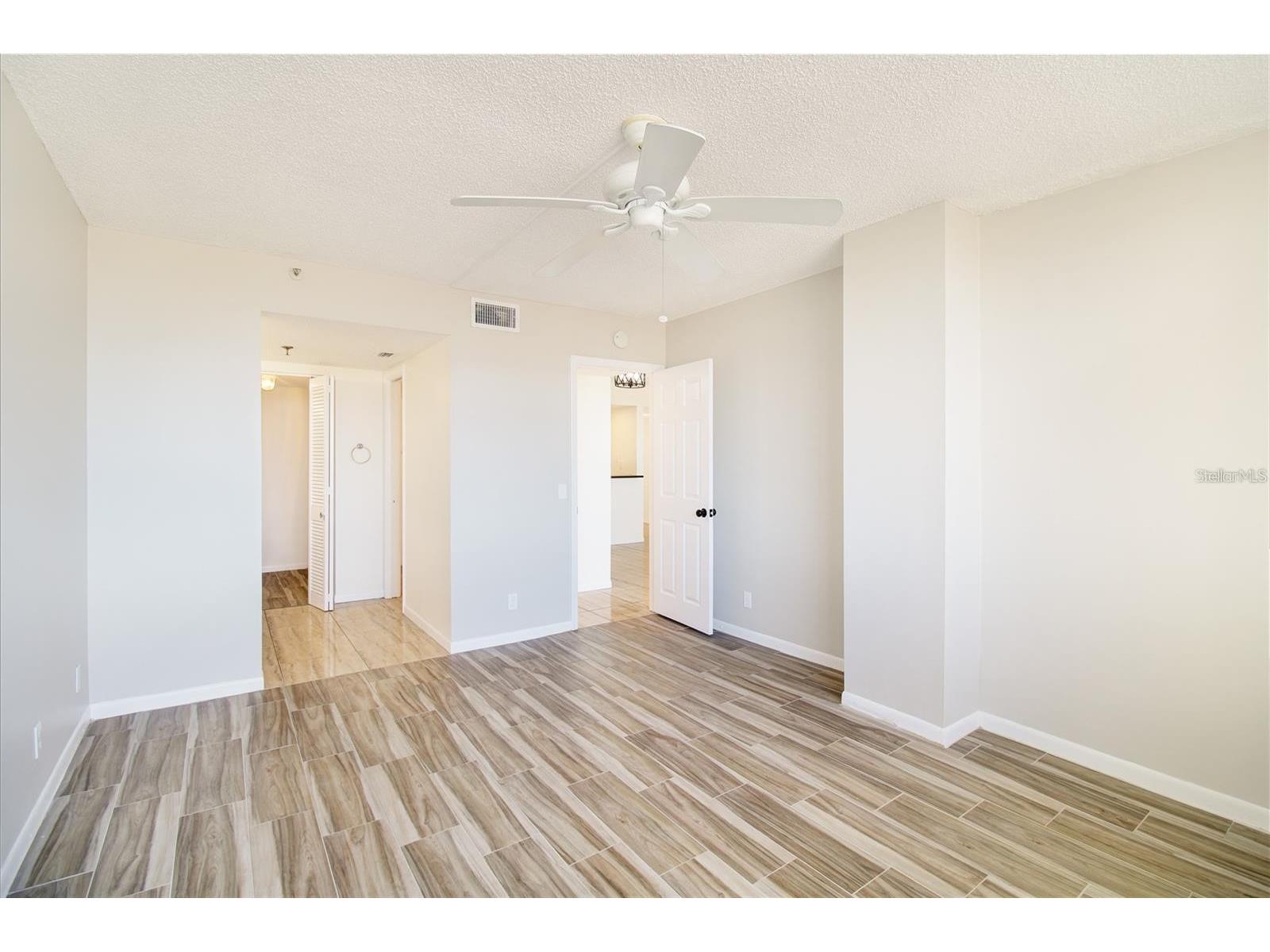 6372 Palma Del Mar Boulevard S #405 Saint Petersburg FL 33715 - BOCA CIEGA BAY TB8503768 image18