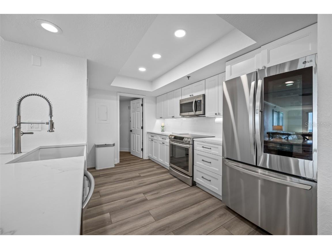 6372 Palma Del Mar Boulevard S #601 Saint Petersburg FL 33715 - BOCA CIEGA BAY TB8395473 image8