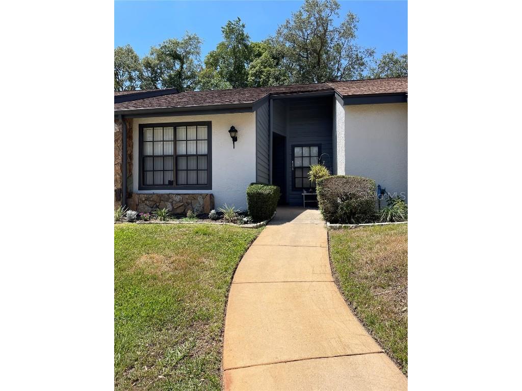6372 Pinestand Court Spring Hill FL 34606 W7865825 image1