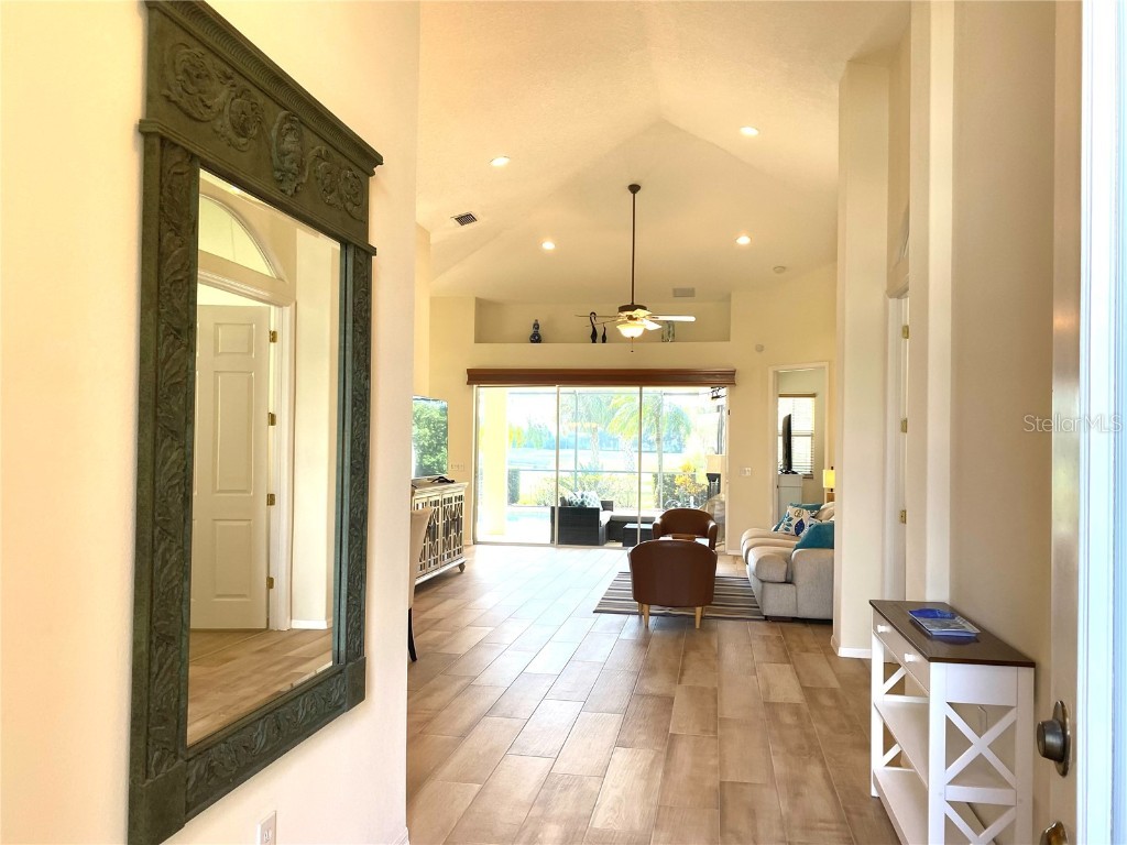 6372 Rookery Circle Bradenton FL 34203 A4562416 image3