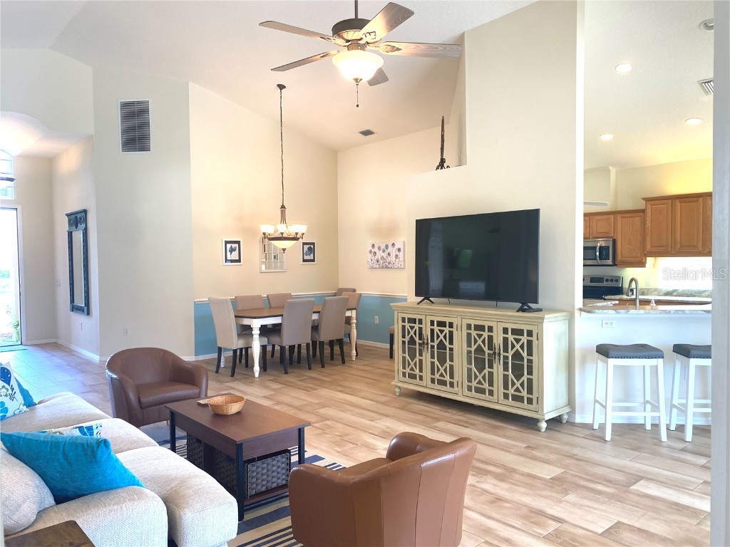 6372 Rookery Circle Bradenton FL 34203 A4562416 image9