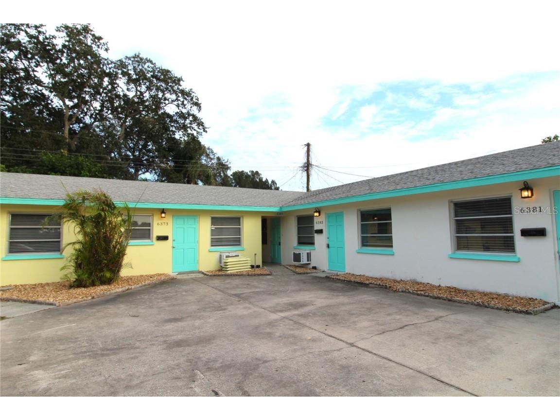 6373 Gateway Avenue Sarasota FL 34231 A4613497 image1