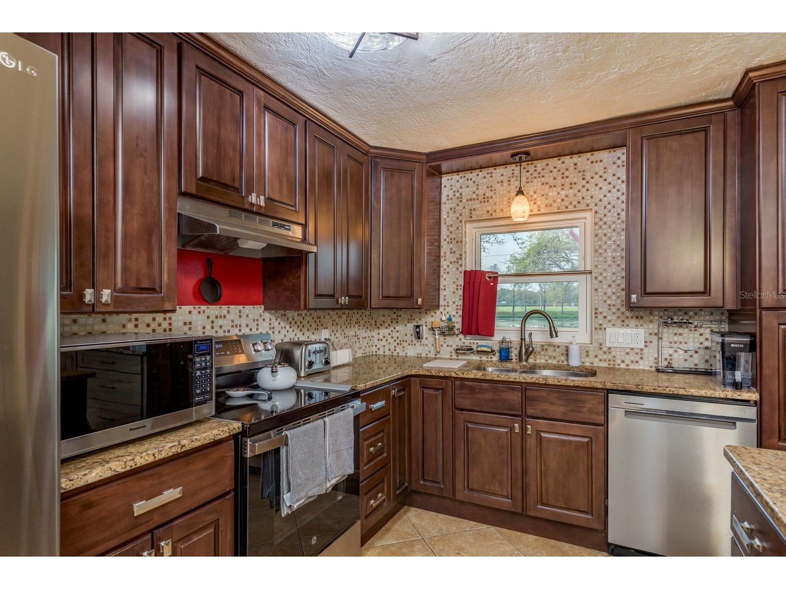 6377 13th Avenue N Saint Petersburg FL 33710 TB8486054 image12
