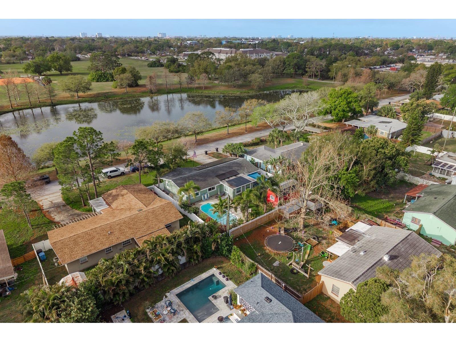 6377 13th Avenue N Saint Petersburg FL 33710 TB8486054 image45