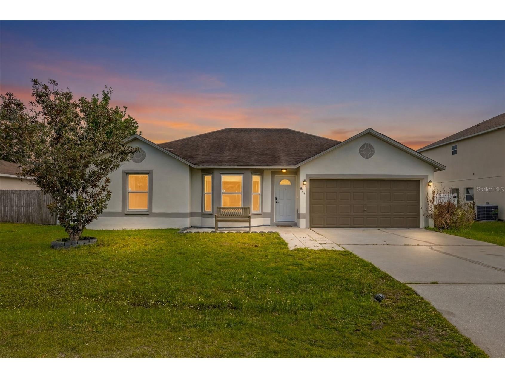 638 Basingstoke Court Kissimmee FL 34758 S5147201 image1