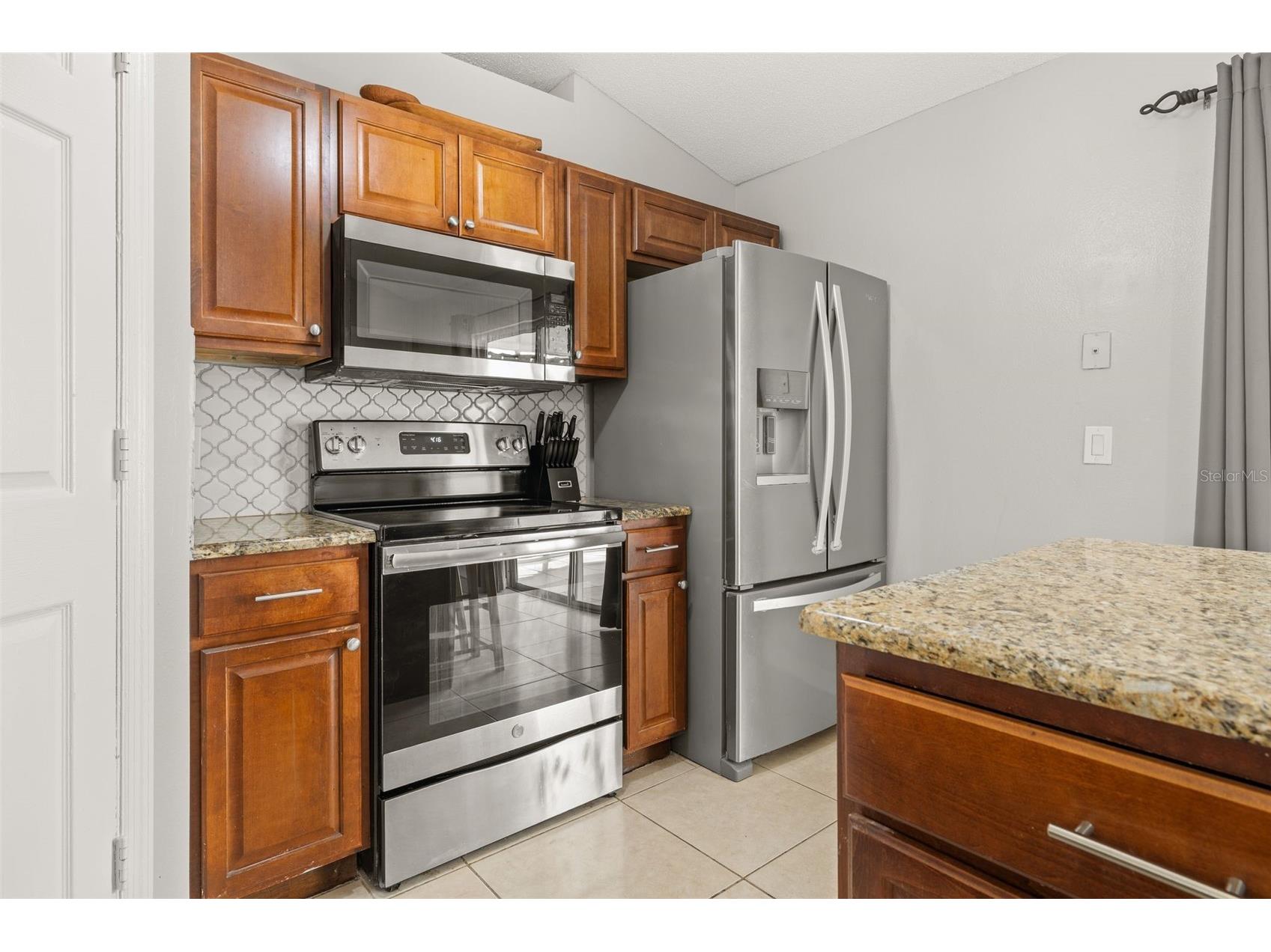 638 Basingstoke Court Kissimmee FL 34758 S5147201 image14