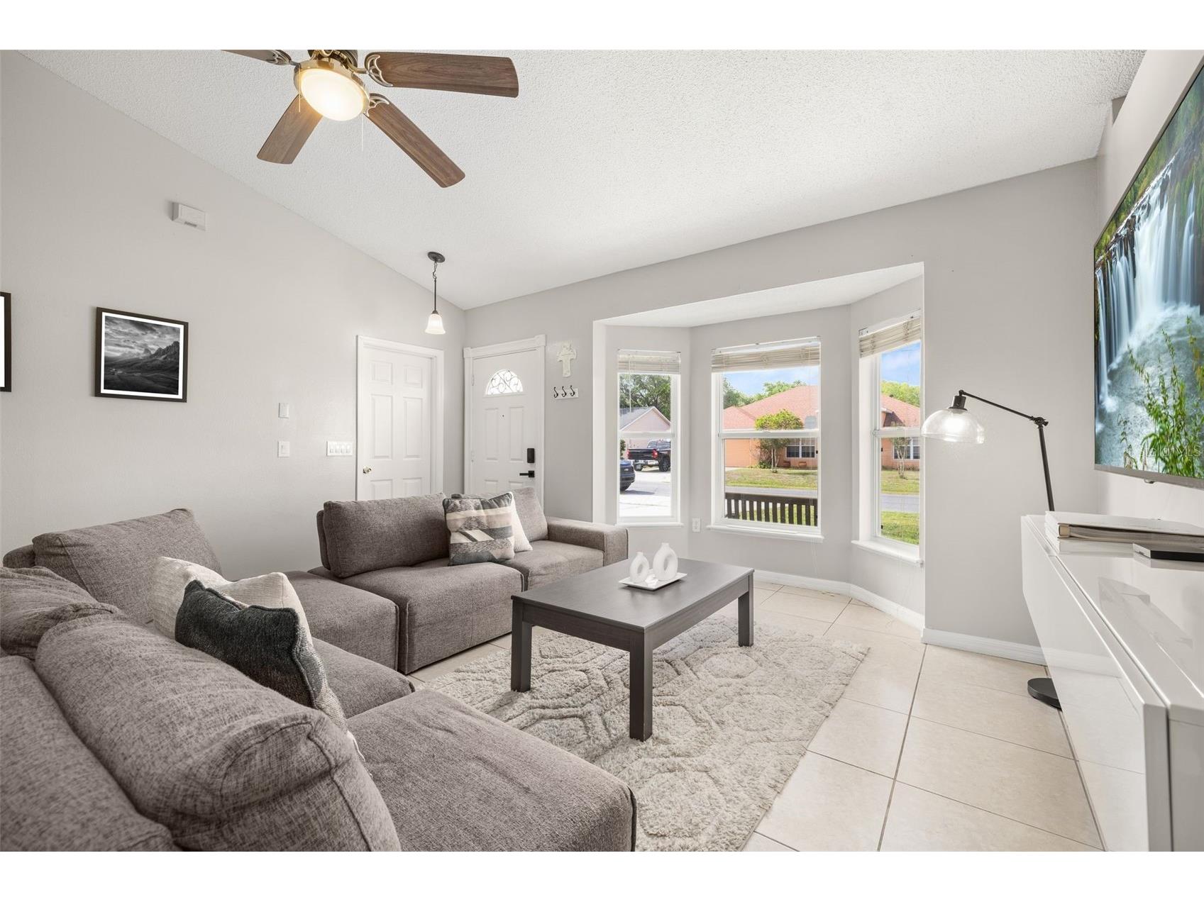 638 Basingstoke Court Kissimmee FL 34758 S5147201 image5