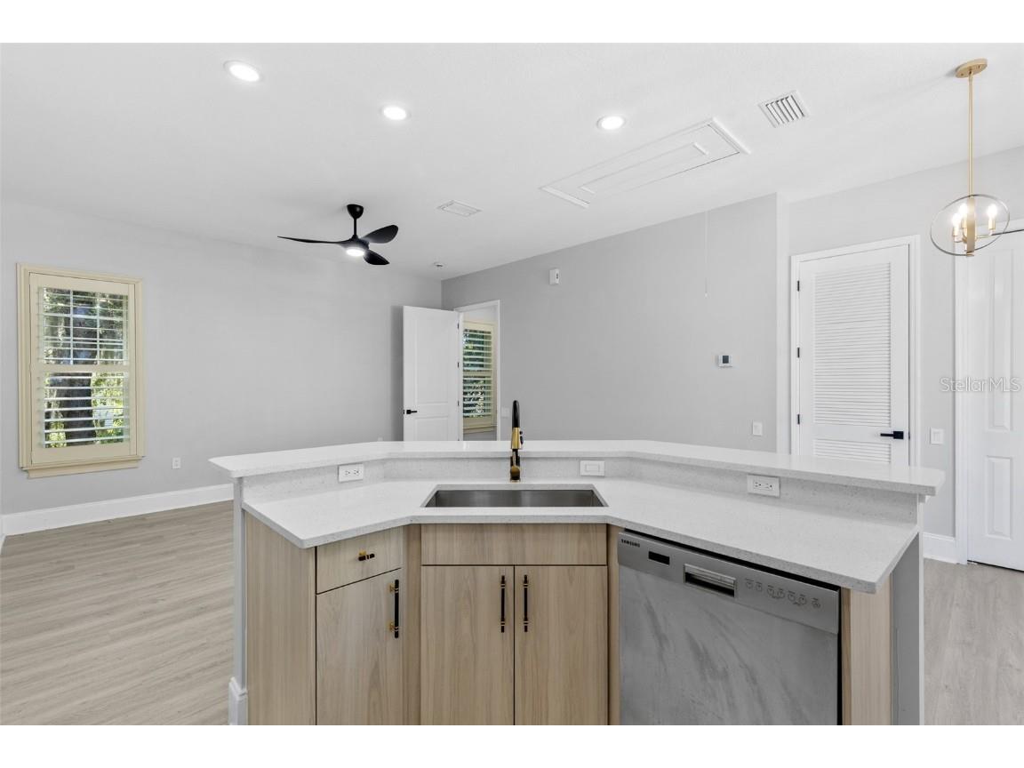 638 Limona Woods Drive Brandon FL 33510 TB8411683 image86