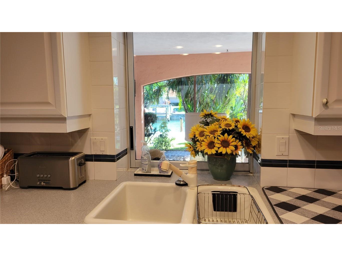 638 S Owl Drive Sarasota FL 34236 - ICW A4673427 image8