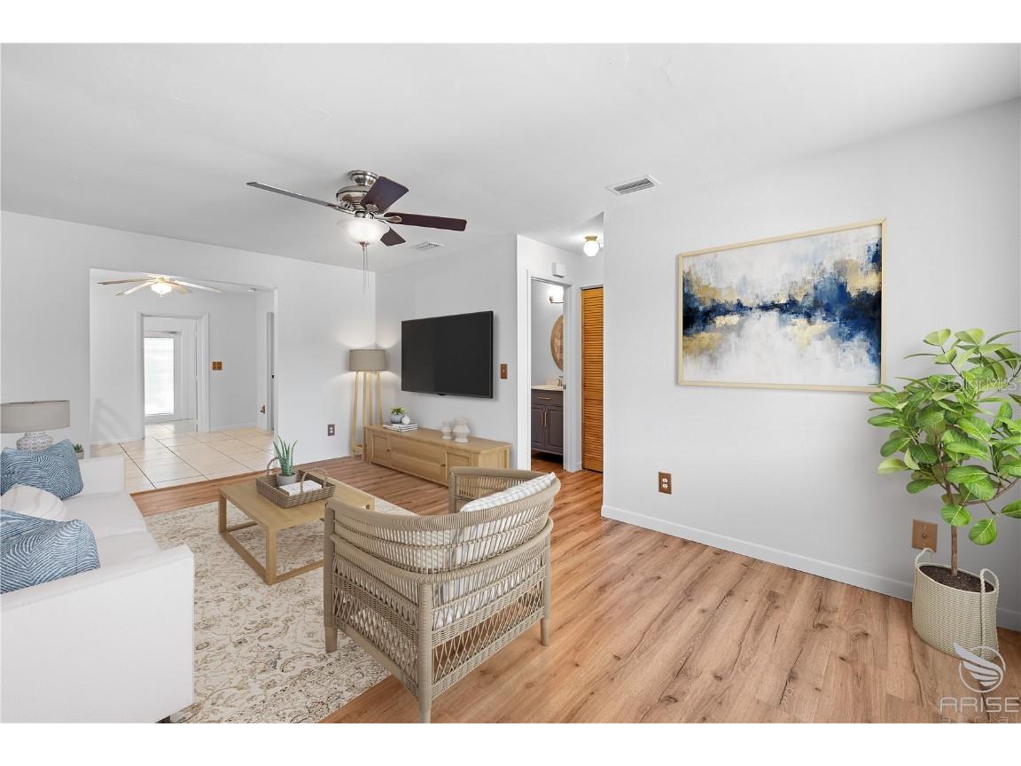 638 S Pine Street New Smyrna Beach FL 32169 NS1086385 image9