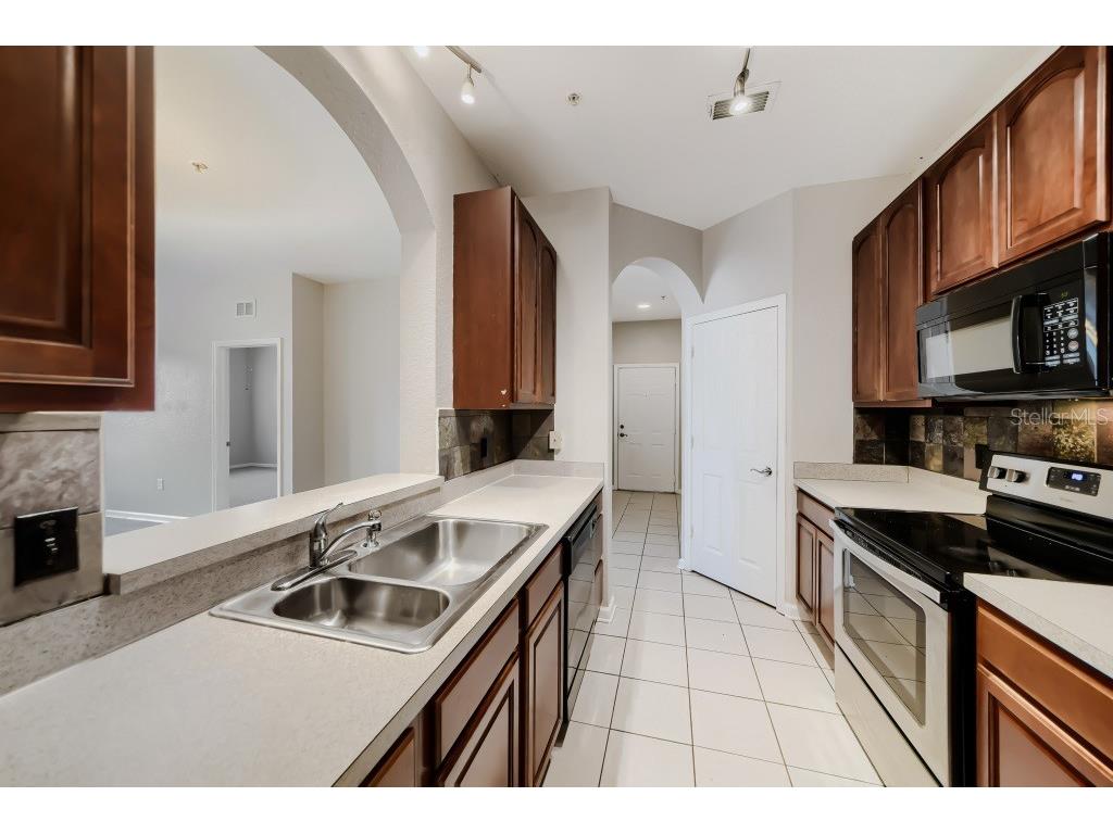 6380 Contessa Drive #304 Orlando FL 32829 O6409623 image9