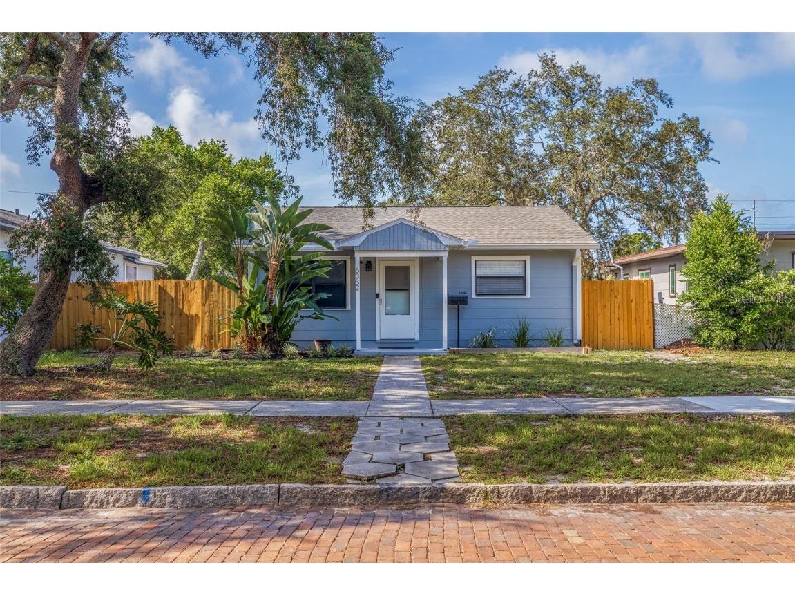 6382 3rd Avenue S Saint Petersburg FL 33707 U8250840 image1
