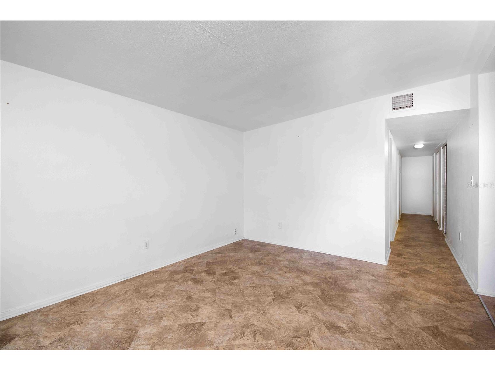 6382 81st Avenue N Pinellas Park FL 33781 TB8467684 image5