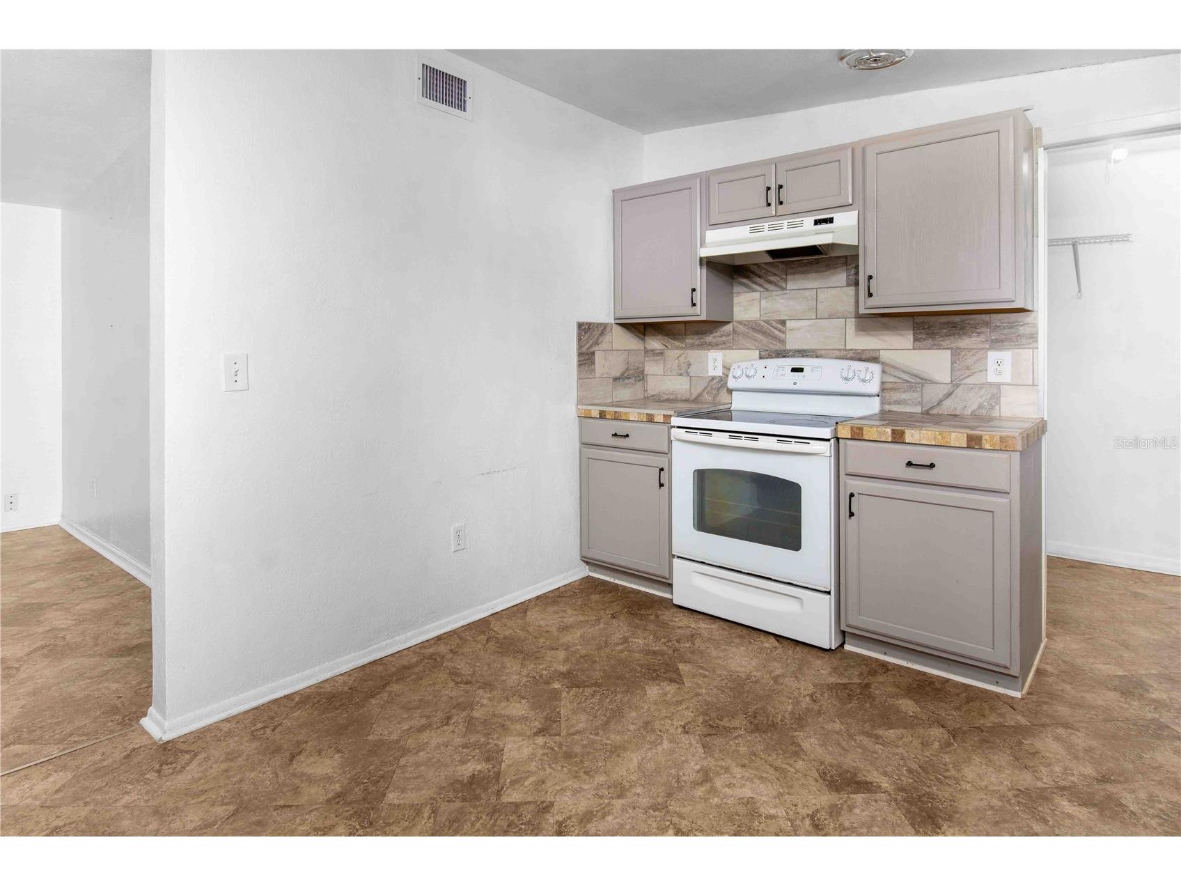 6382 81st Avenue N Pinellas Park FL 33781 TB8467684 image9
