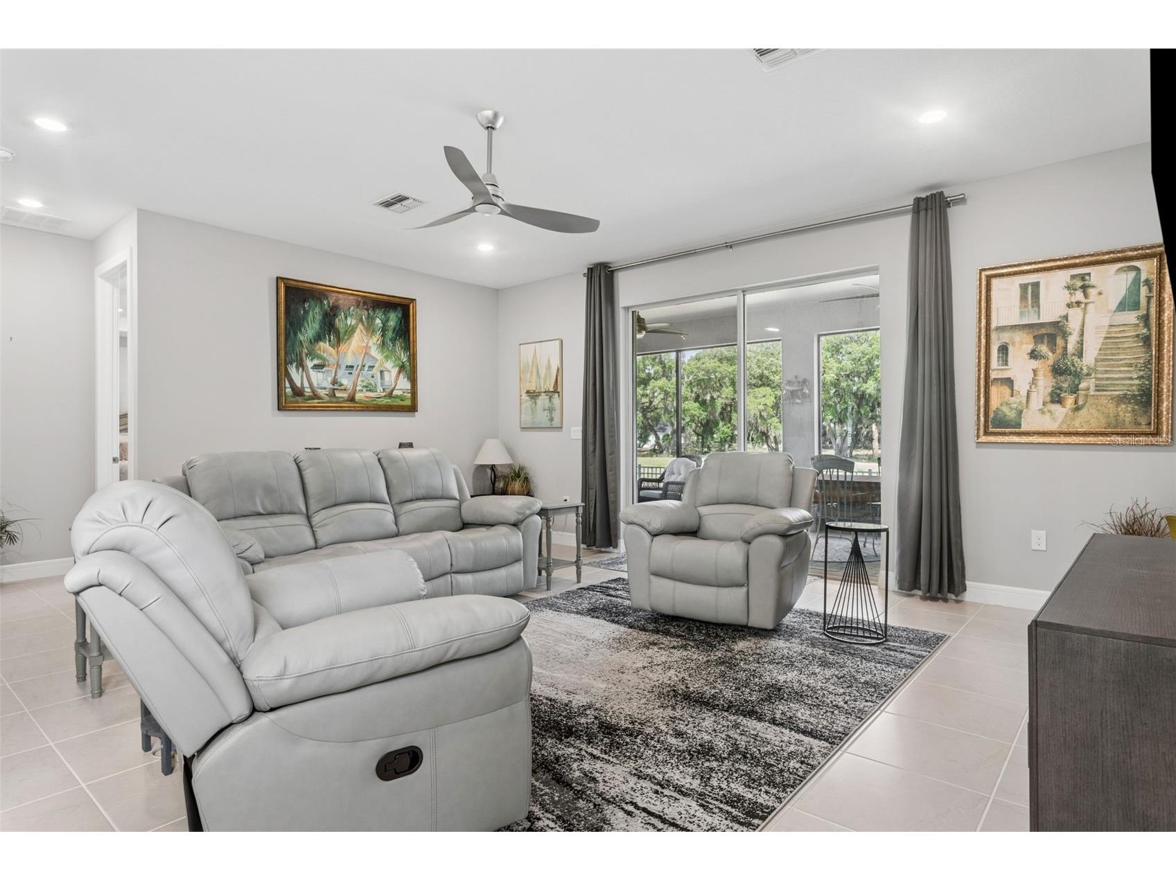 6382 Bradford Woods Drive Zephyrhills FL 33542 TB8497232 image12