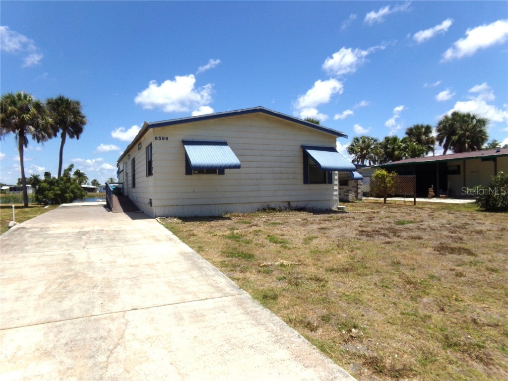 6389 Falcon Drive Englewood FL 34224 - Bass Lake D6136735 image1