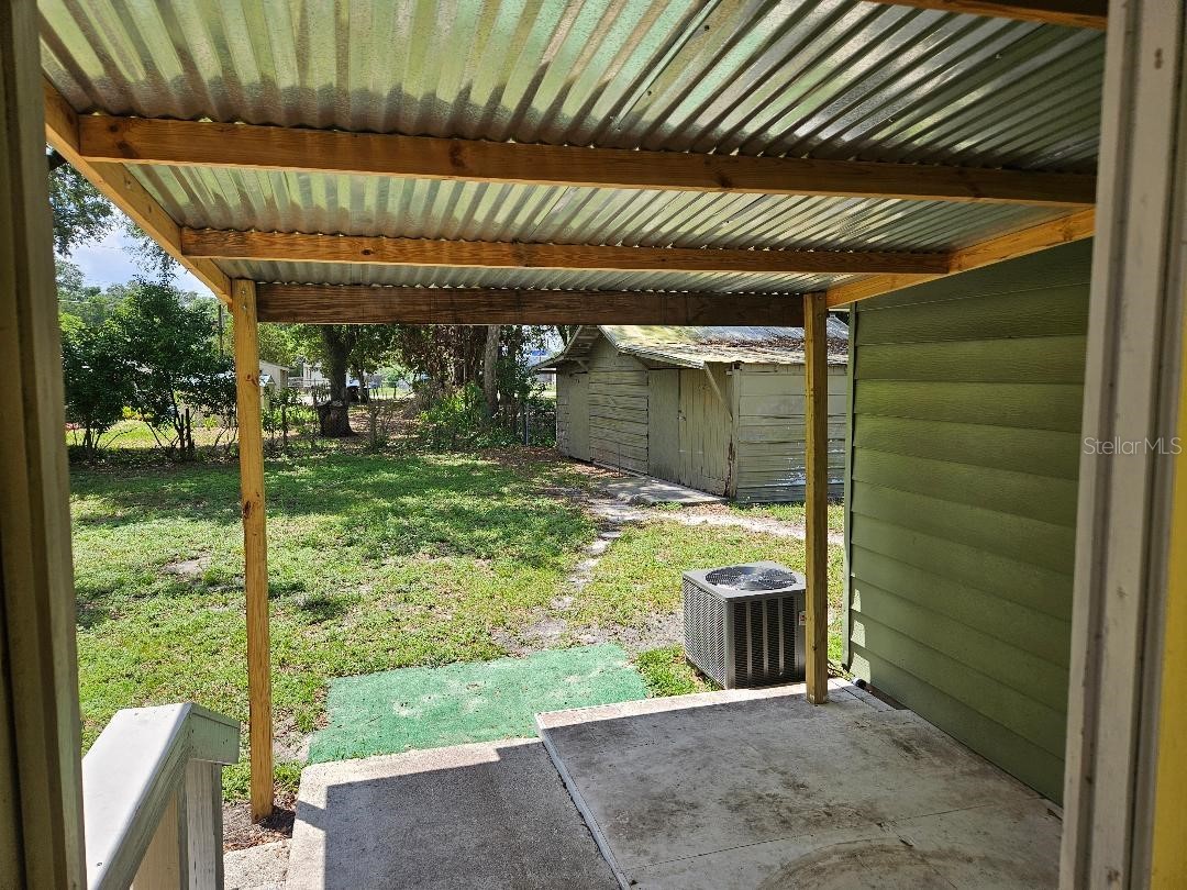 639 2nd Street Polk City FL 33868 P4938565 image15