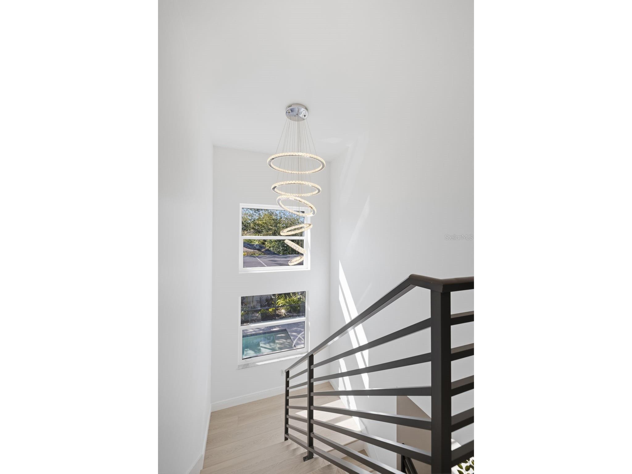 639 43rd Avenue N Saint Petersburg FL 33703 TB8482387 image24