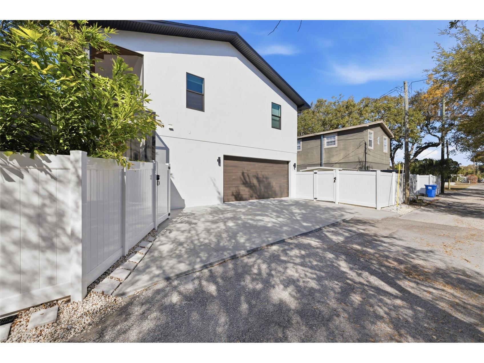 639 43rd Avenue N Saint Petersburg FL 33703 TB8482387 image46