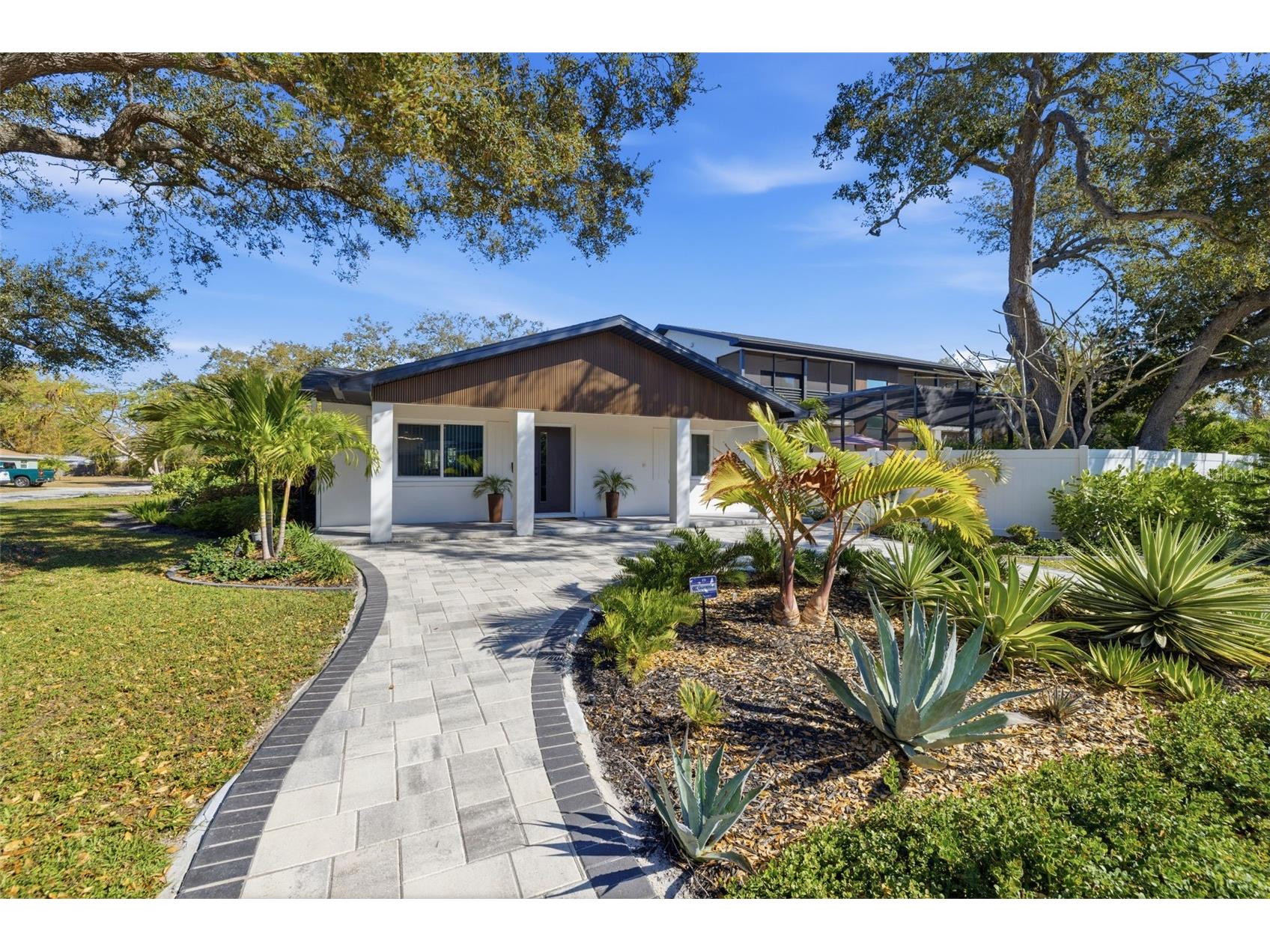 639 43rd Avenue N Saint Petersburg FL 33703 TB8482387 image59