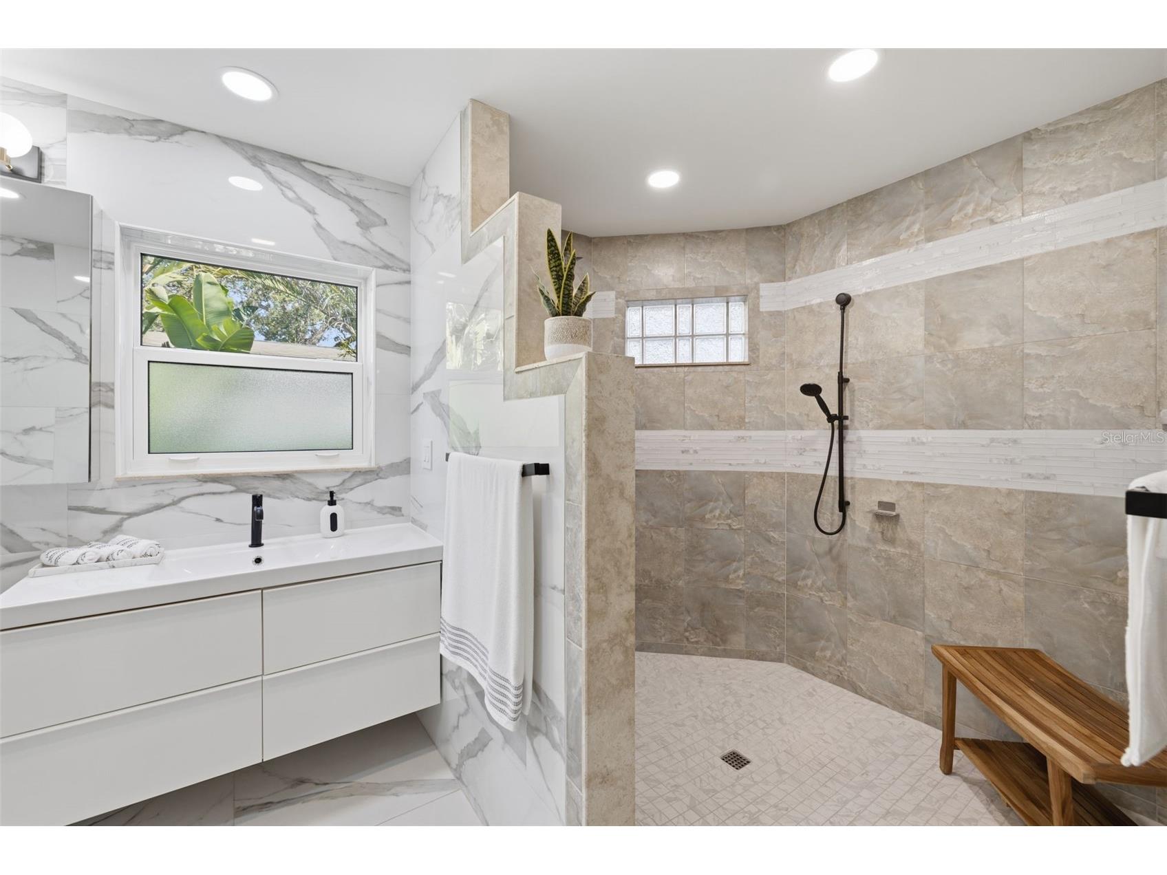 639 43rd Avenue N Saint Petersburg FL 33703 TB8482387 image79