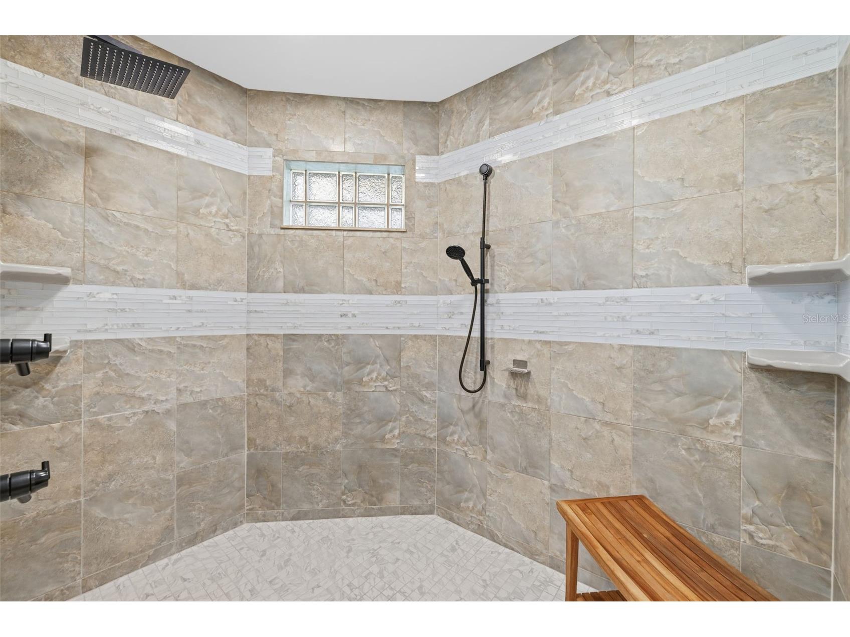 639 43rd Avenue N Saint Petersburg FL 33703 TB8482387 image80