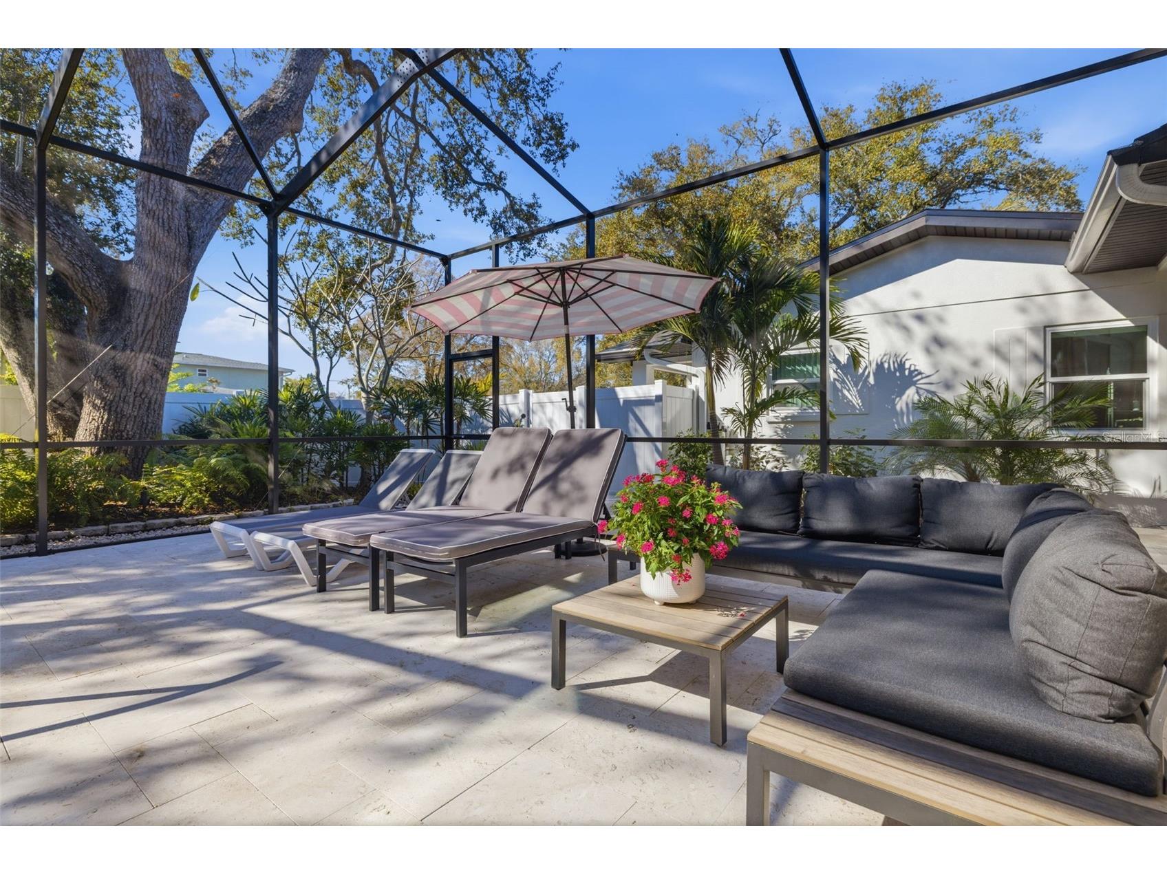 639 43rd Avenue N Saint Petersburg FL 33703 TB8482387 image22