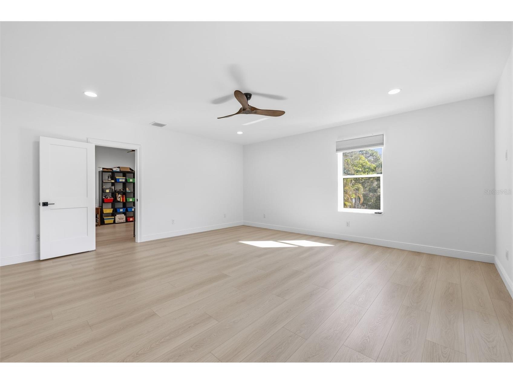 639 43rd Avenue N Saint Petersburg FL 33703 TB8482387 image27