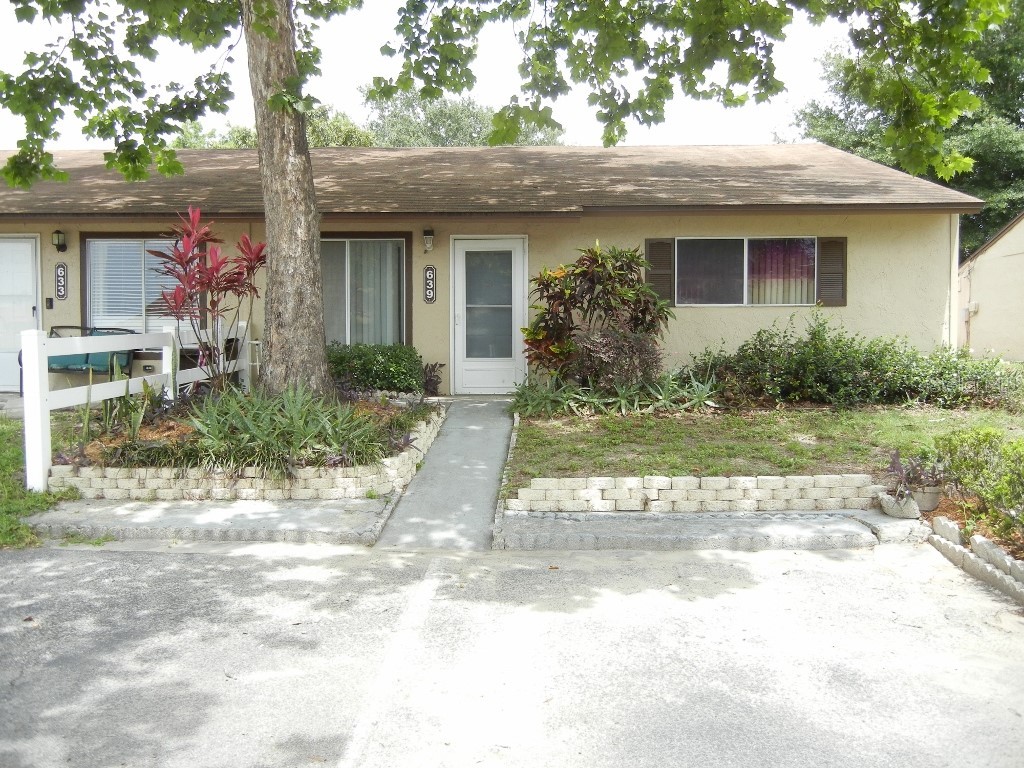 639 E Rosewood Lane #129 Tavares FL 32778 G5069269 image1