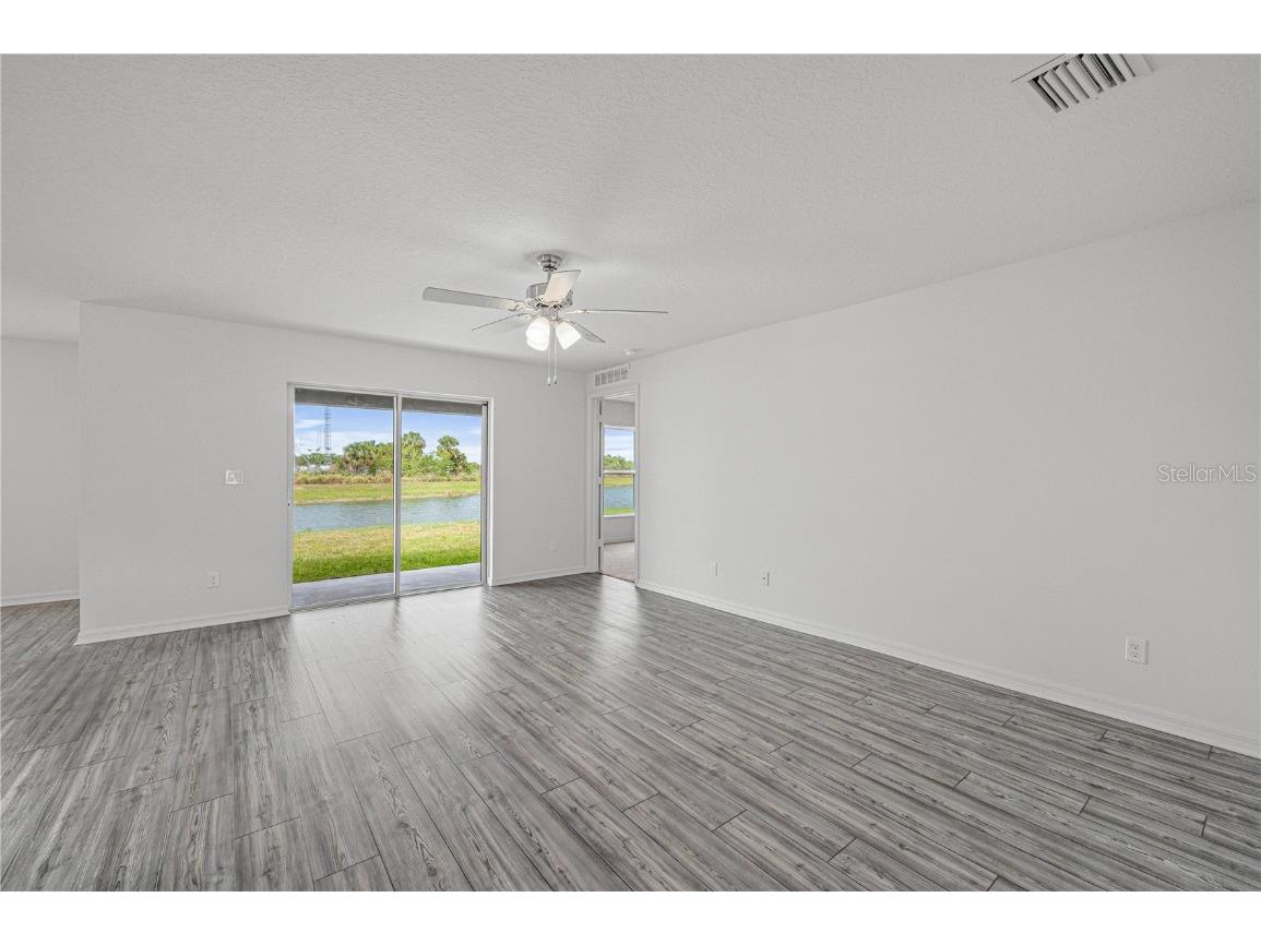 639 Gila Drive Poinciana FL 34759 TB8445120 image7