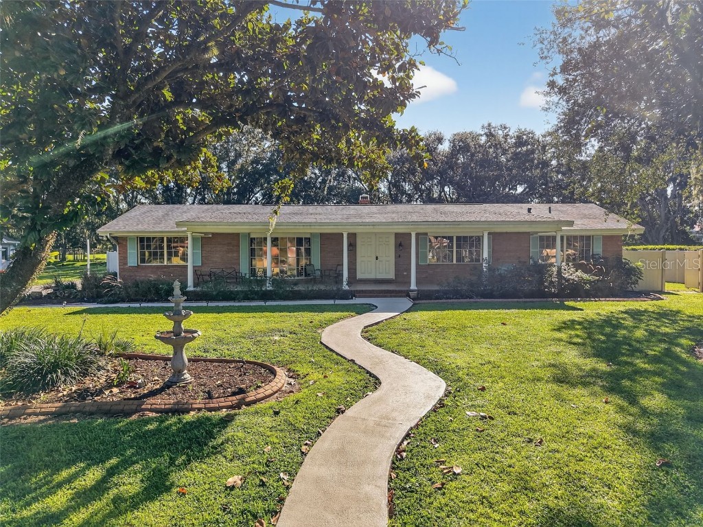 639 Howard Avenue Lakeland FL 33815 TB8431851 image1