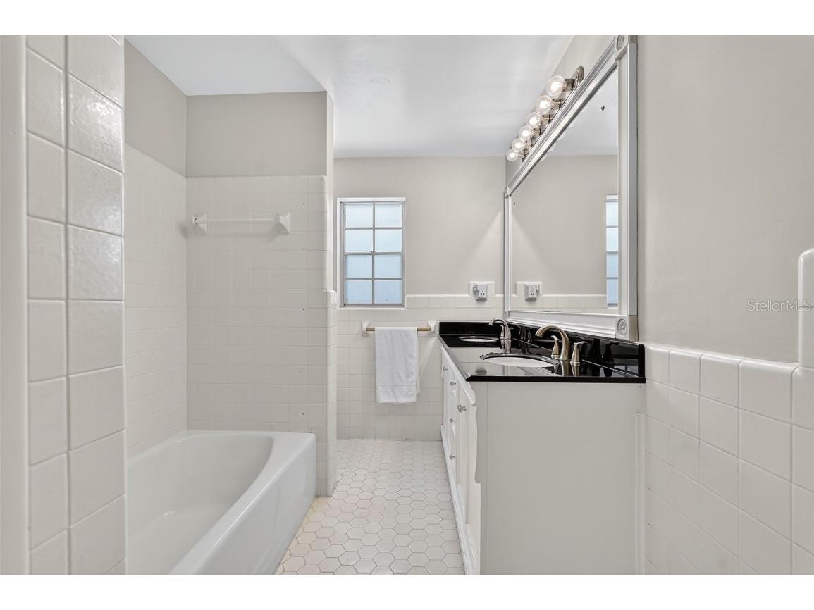 639 Howard Avenue Lakeland FL 33815 TB8431851 image34