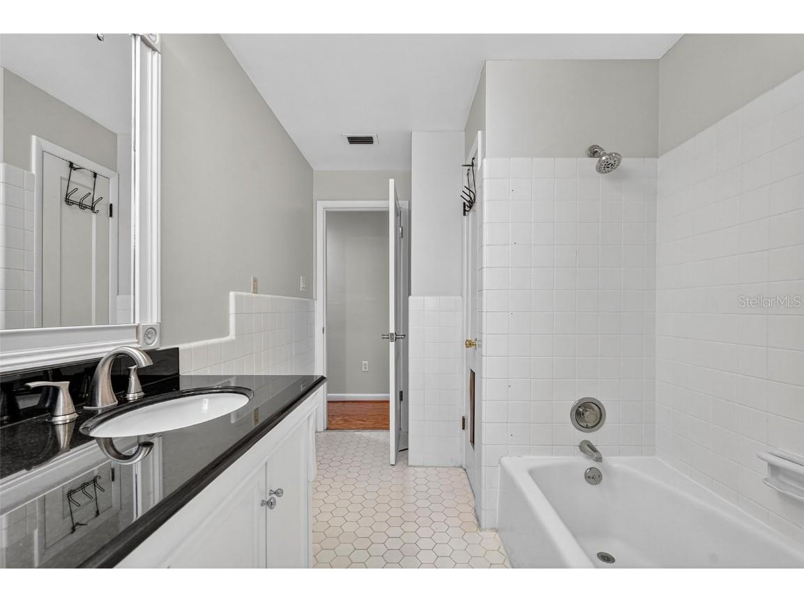 639 Howard Avenue Lakeland FL 33815 TB8431851 image36