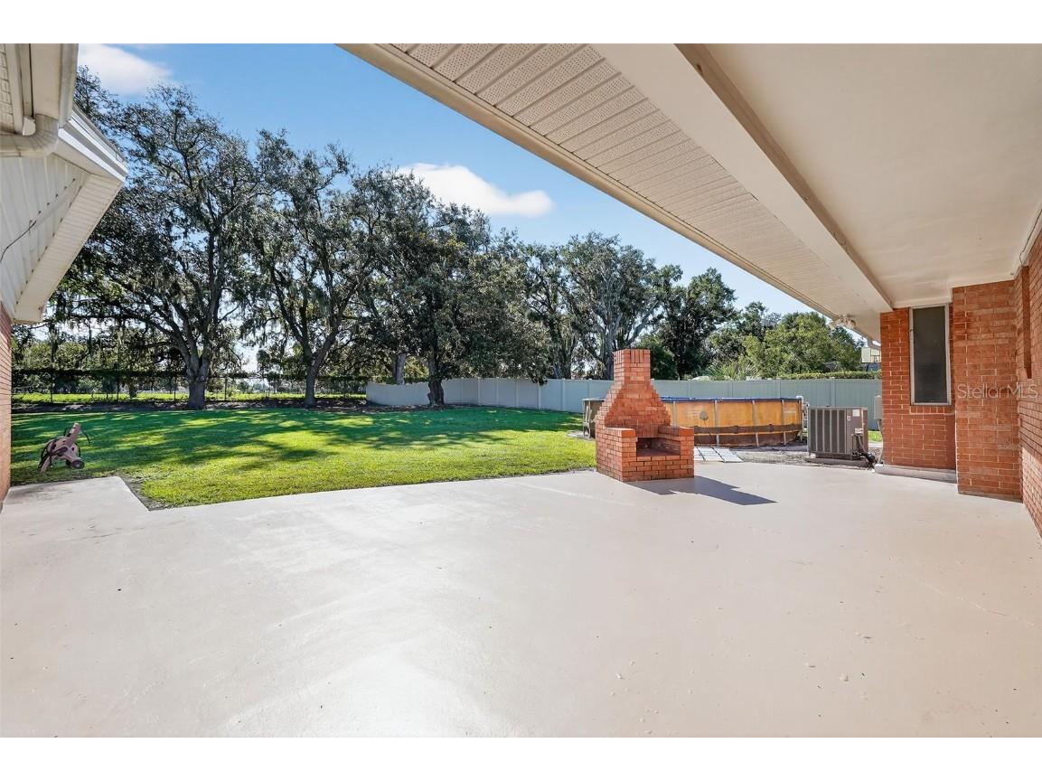 639 Howard Avenue Lakeland FL 33815 TB8431851 image46