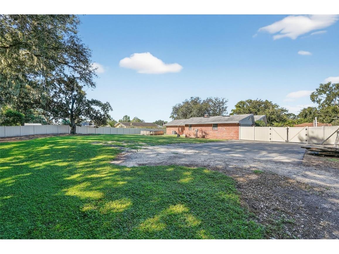 639 Howard Avenue Lakeland FL 33815 TB8431851 image49