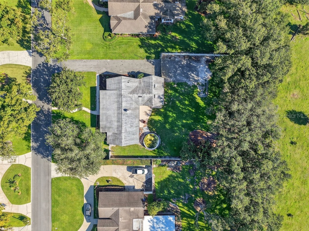 639 Howard Avenue Lakeland FL 33815 TB8431851 image56