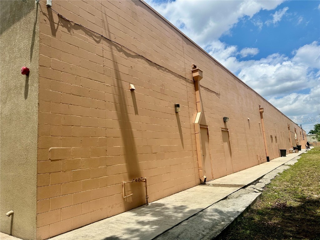 639 N Pine Hills Road Orlando FL 32808 G5069892 image16