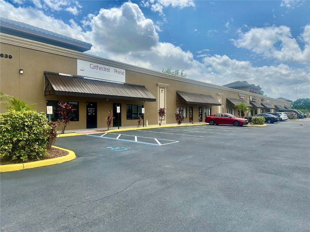 639 N Pine Hills Road Orlando FL 32808 G5069892 image3