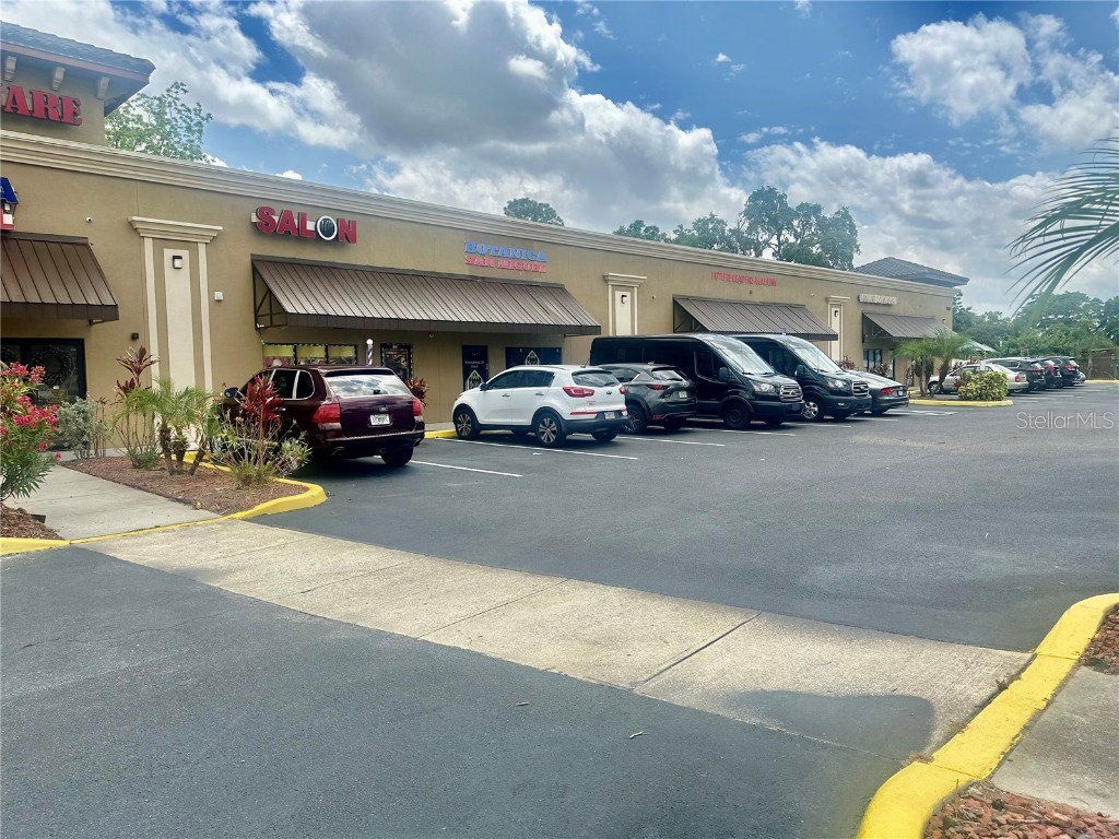 639 N Pine Hills Road Orlando FL 32808 G5069892 image8