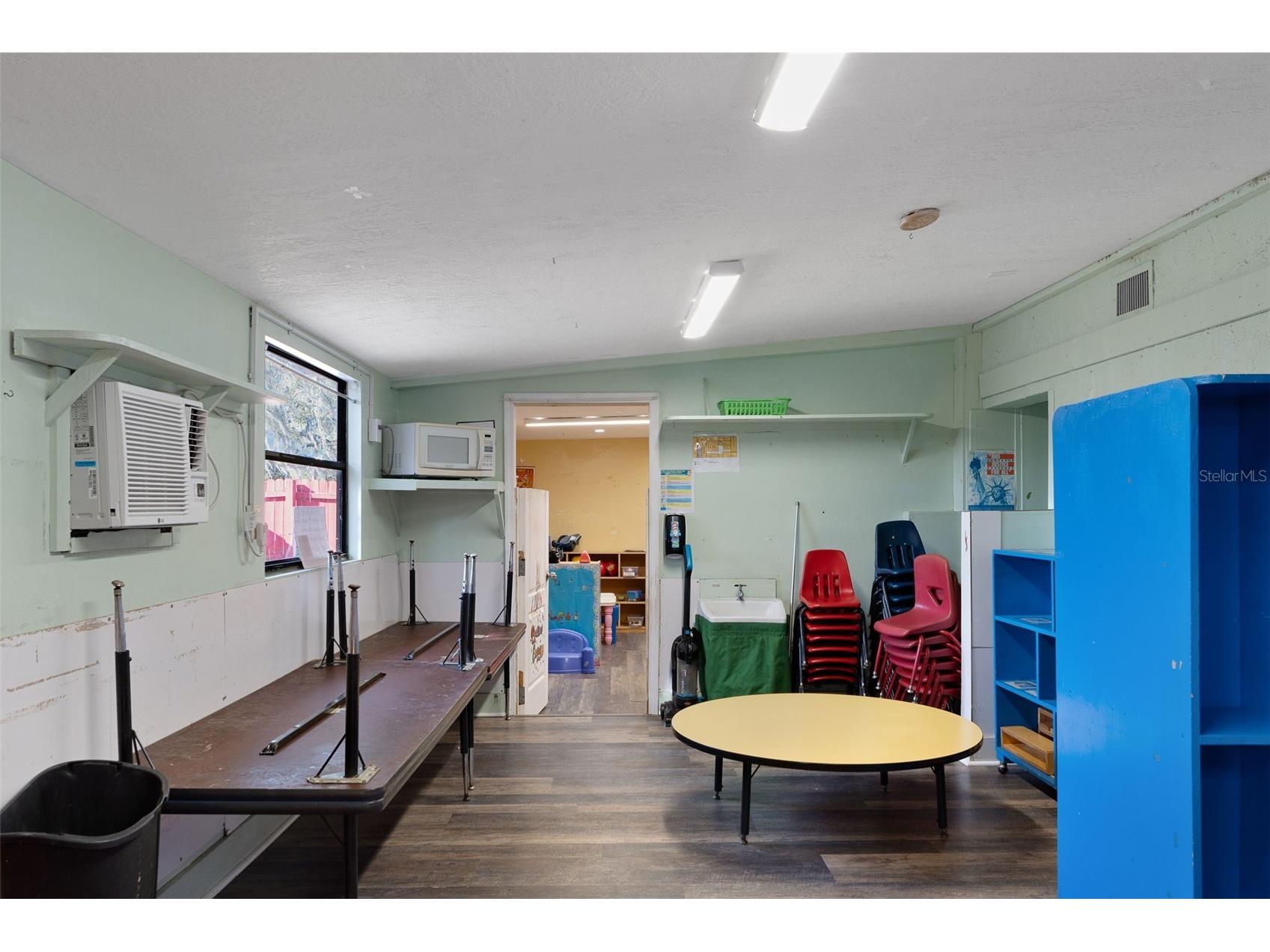 639 NE 1st Street Crystal River FL 34429 OM720784 image19