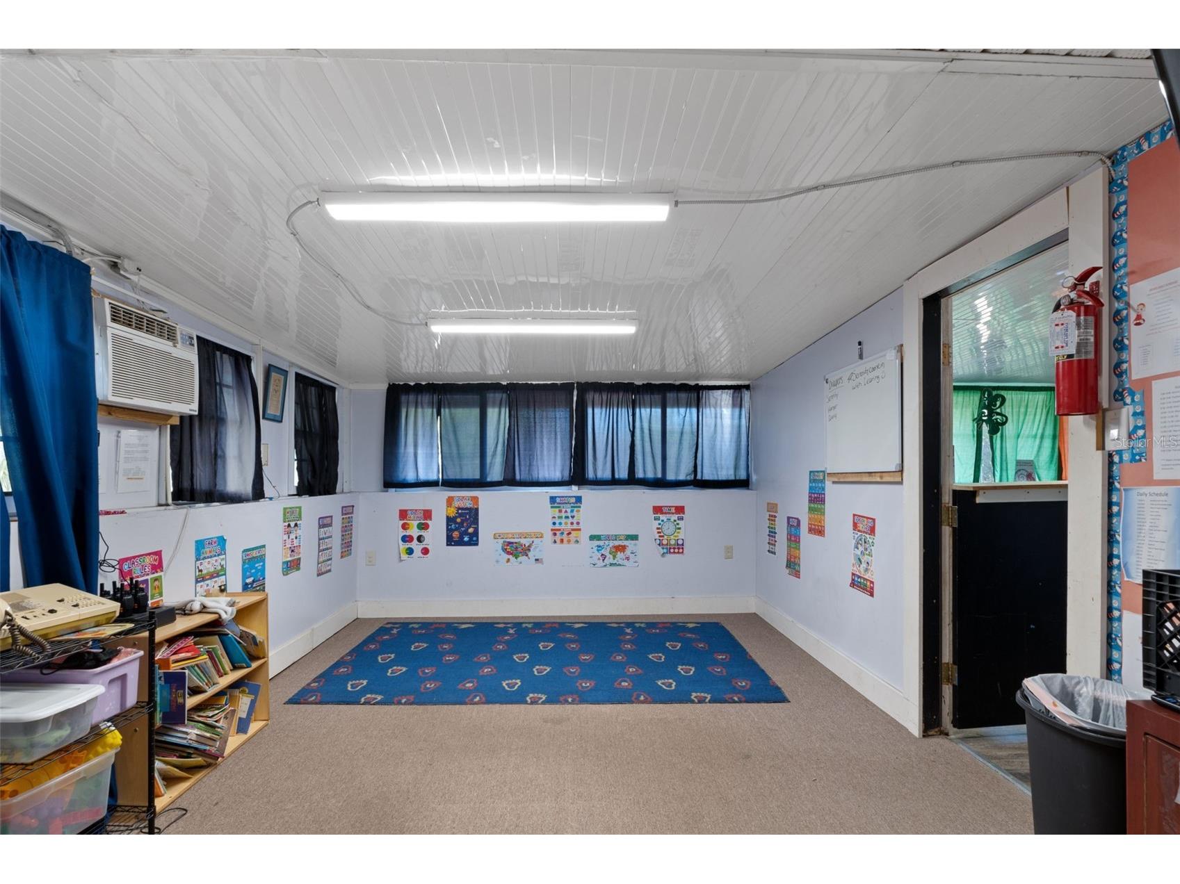 639 NE 1st Street Crystal River FL 34429 OM720784 image38