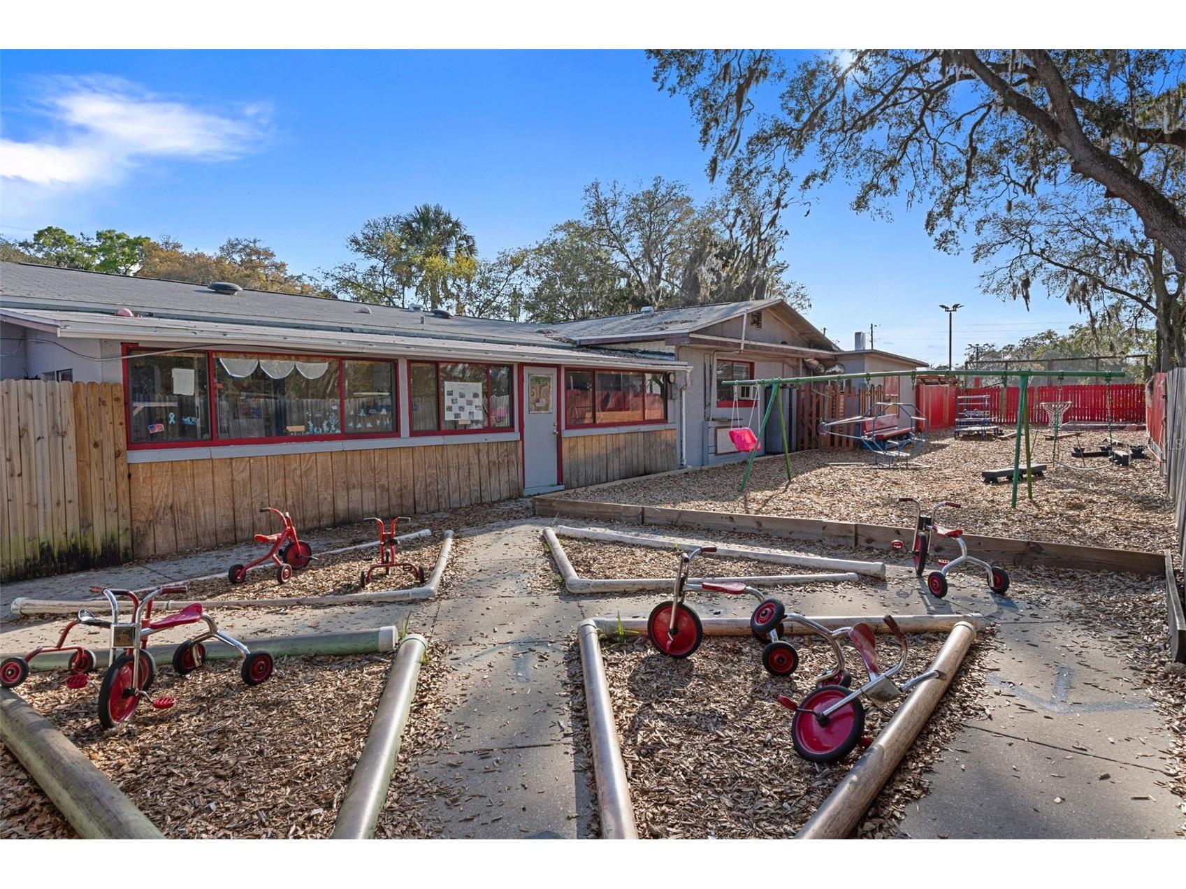 639 NE 1st Street Crystal River FL 34429 OM720784 image58