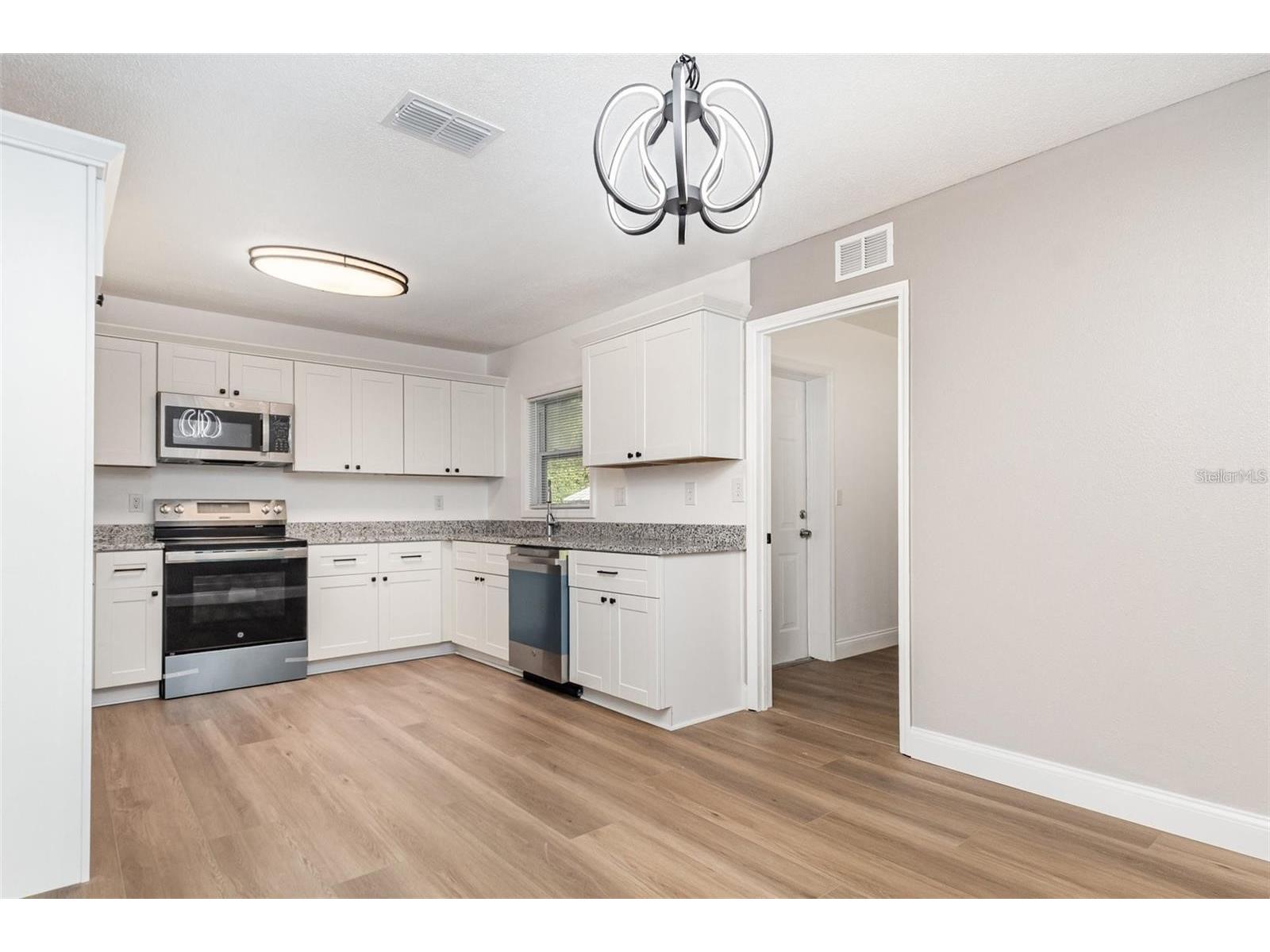 639 W Williams Street Lakeland FL 33805 TB8485188 image5