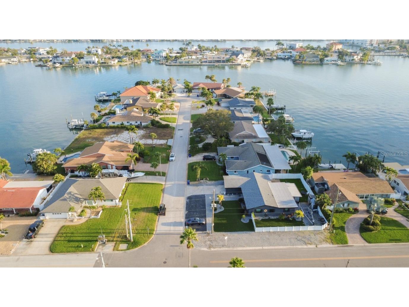 6390 2nd Palm Point Saint Pete Beach FL 33706 TB8452381 image17