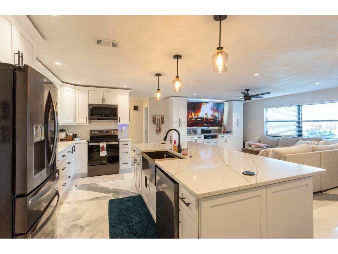 6390 2nd Palm Point Saint Pete Beach FL 33706 TB8452381 image4