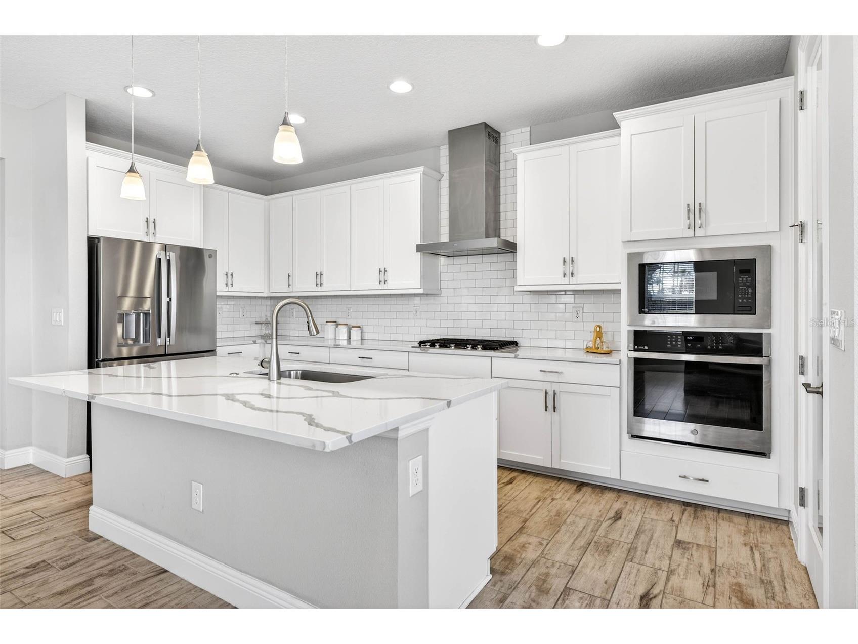 6394 Roadstead Court Apollo Beach FL 33572 TB8467771 image3