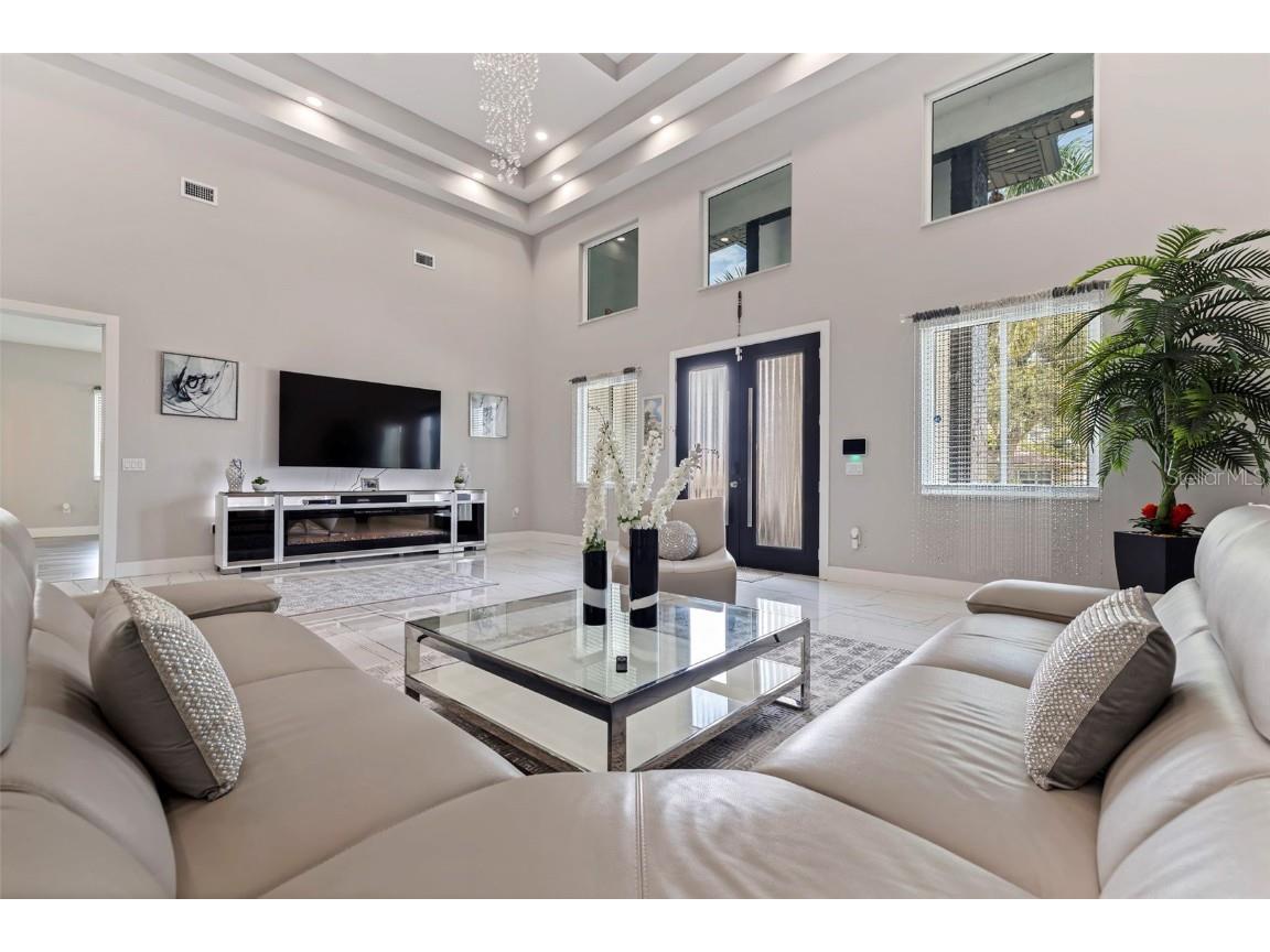 6396 18th Street N Saint Petersburg FL 33702 TB8415588 image10