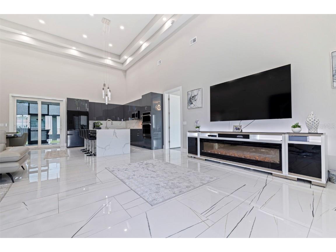 6396 18th Street N Saint Petersburg FL 33702 TB8415588 image11