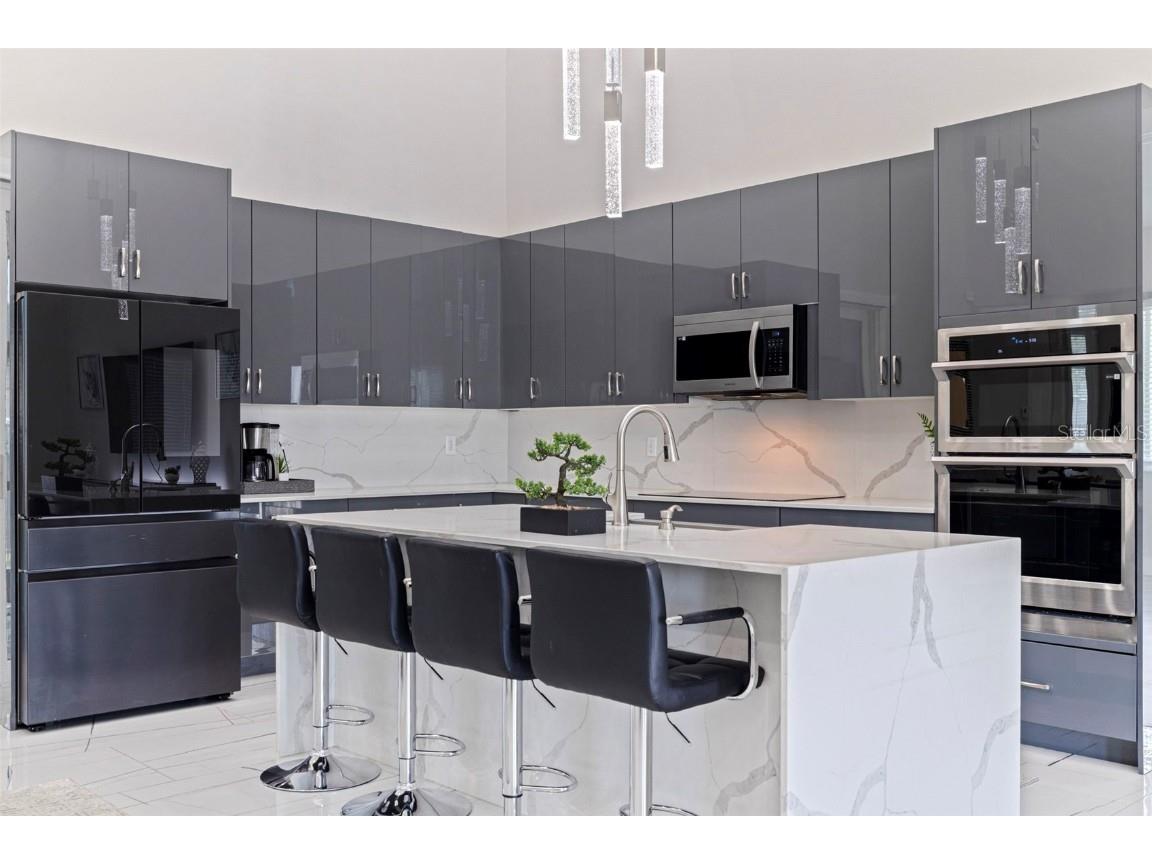 6396 18th Street N Saint Petersburg FL 33702 TB8415588 image12