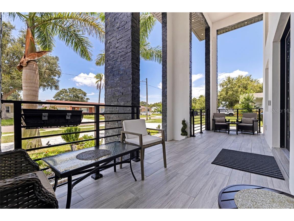 6396 18th Street N Saint Petersburg FL 33702 TB8415588 image3